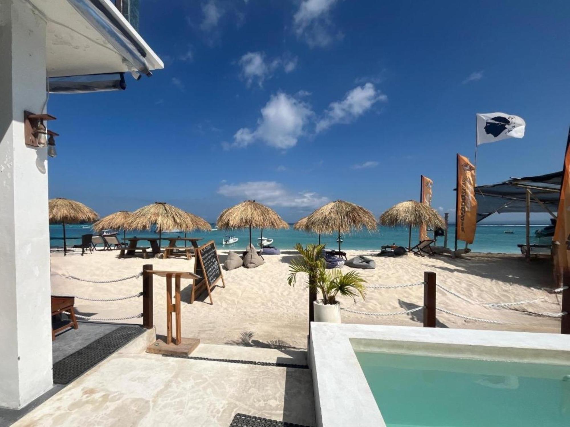 The Beach Huts Lembongan Luaran gambar