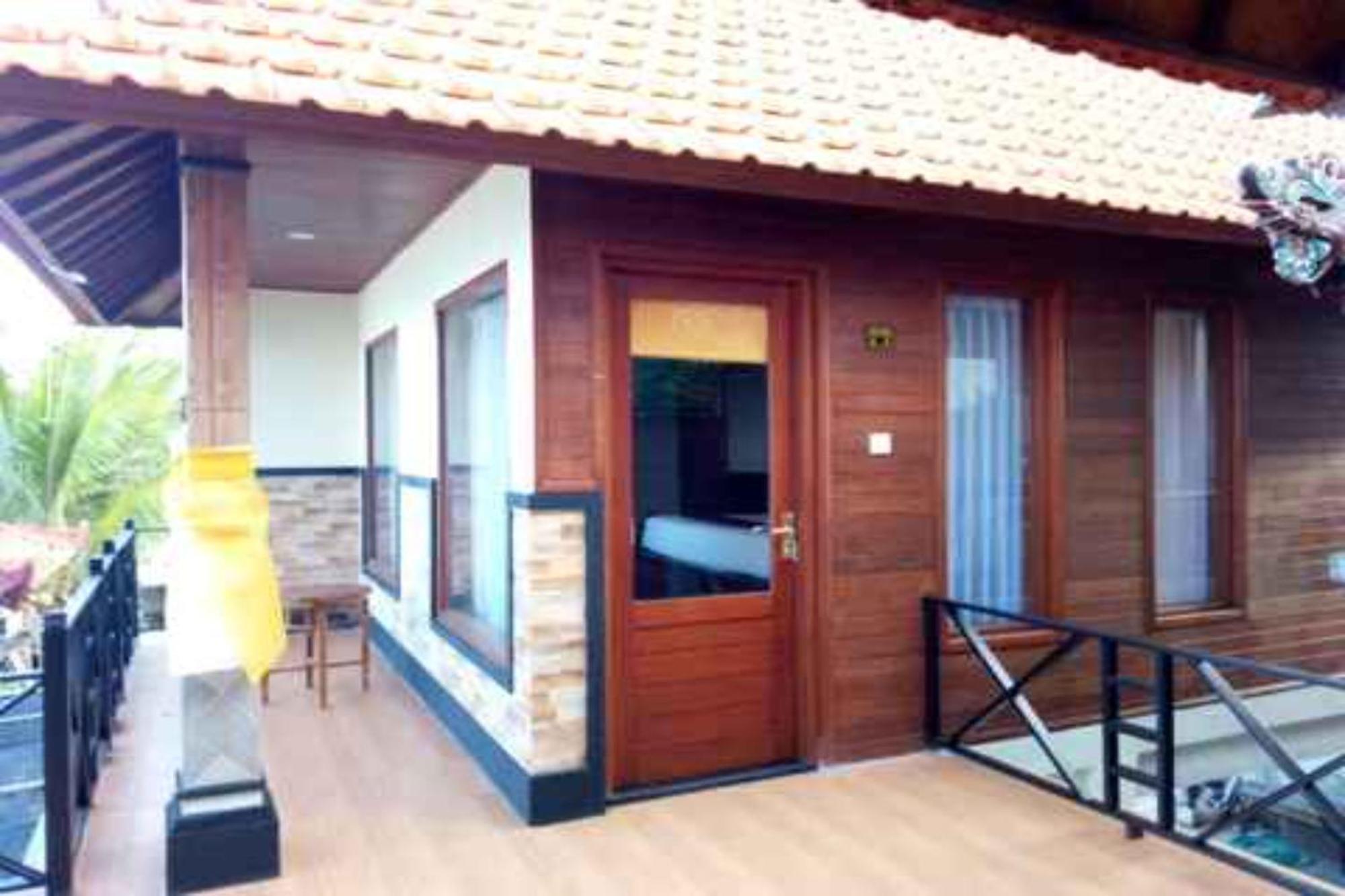The Beach Huts Lembongan Luaran gambar